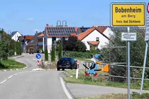 Verkehrsinseln zählen zu den „Eh-Da-Flächen, über deren Nutzung nun gesprochen wird. 