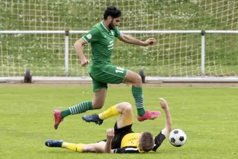 Erik Tuttobene obenauf. Er war der erfolgreichste Torschütze des VfR Grünstadt. 