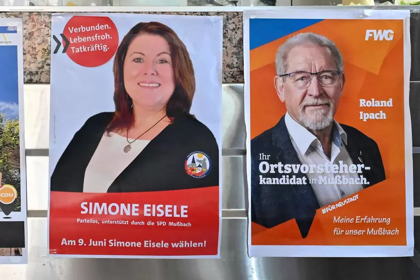 Die Plakate von Simone Eisele und Roland Ipach bleiben bis 23. Juni hängen.