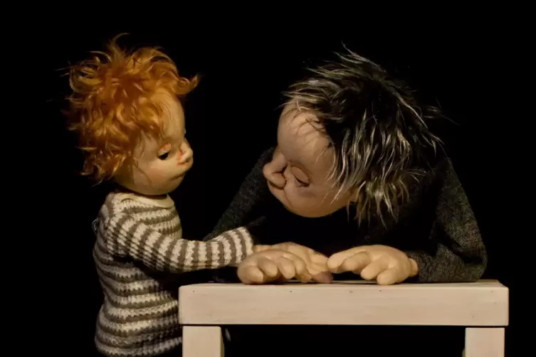 Das Stück von Puppenspielerin Sonja Lenneke wurde mit einer Trauerbegleiterin entwickelt. 