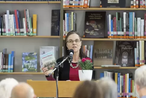 Bei der Eröffnung des Festivals: Birgit Heid, die Vorsitzende des Literarischen Vereins der Pfalz. 