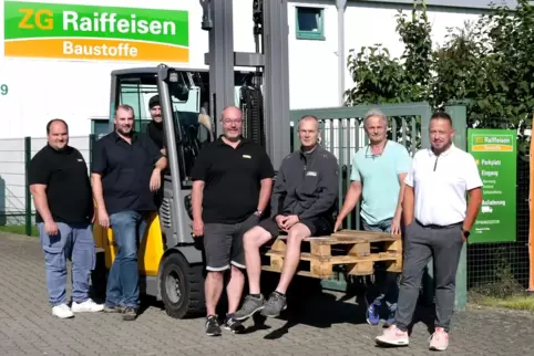 ZG-Pioniere in der Pfalz: (von links) Jakob Steinke, Fabian Rohrbacher, Philipp Raff, Christian Lösch, Frank Seelinger, Michael 