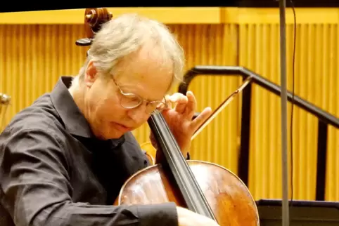 Solocellist Mario Blaumer übernahm die künstlerische Leitung des Konzerts.