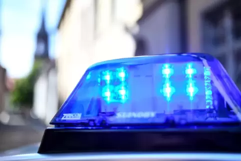 Die Polizei ermittelt jetzt gegen den 40-Jährigen. 