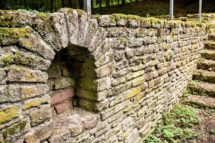 Die ersten Mauern der römischen Villa wurden in den 1950er Jahren freigelegt. 