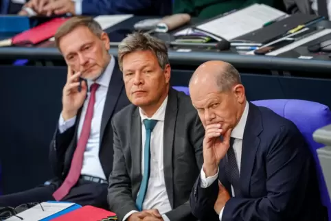 Die Drei von der Ampel (v.l.): Finanzminister Christian Lindner (FDP), Vizekanzler und Wirtschaftsminister Robert Habeck (Grüne)