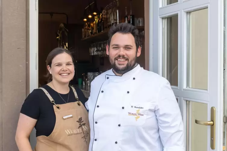 Junge Gastgeber: Cleo Thalheim und Benjamin Bendzko. 