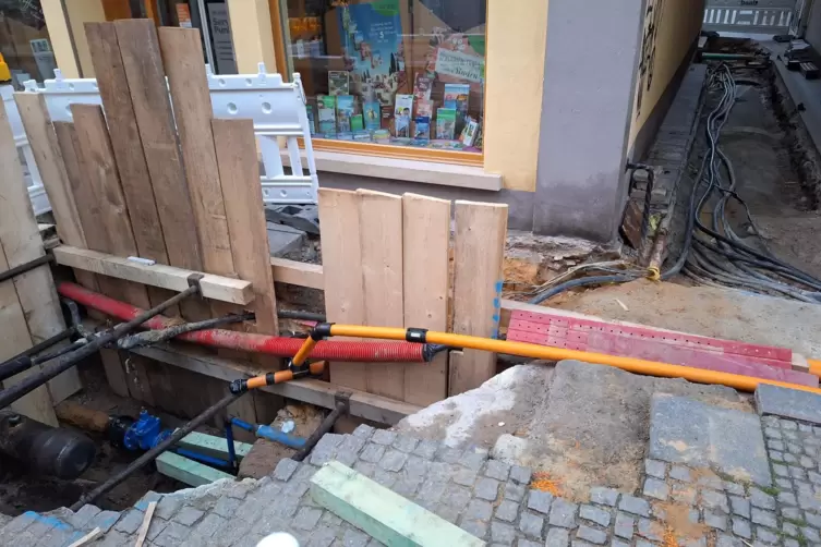 Der Gasgeruch strömte von der Baustelle aus.