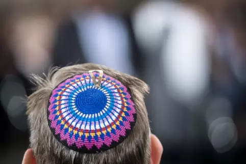 Viele Juden in Deutschland trauen sich nicht mehr, in der Öffentlichkeit eine Kippa zu tragen.