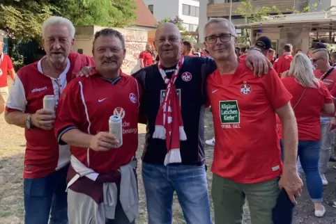 Die FCK-Freunde: Thomas Fischer, Ralf Gehrlein, Peter Schmidt, Klaus Krapp... 