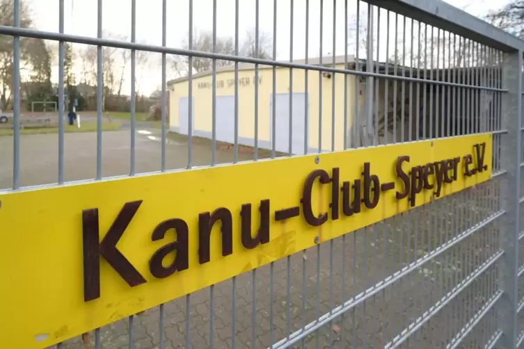 Veranstaltungsort: Gelände des Kanu-Clubs.