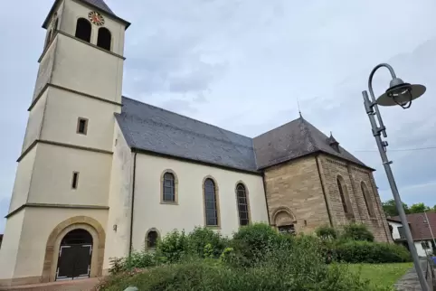 Geschichtsträchtiger Standort: Wo seit 300 Jahren die Peterskirche aufragt, stand zuvor das mittelalterliche Peterskapellchen de