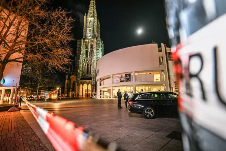 Polizeieinsatz in Ulm - Münsterplatz teils gesperrt