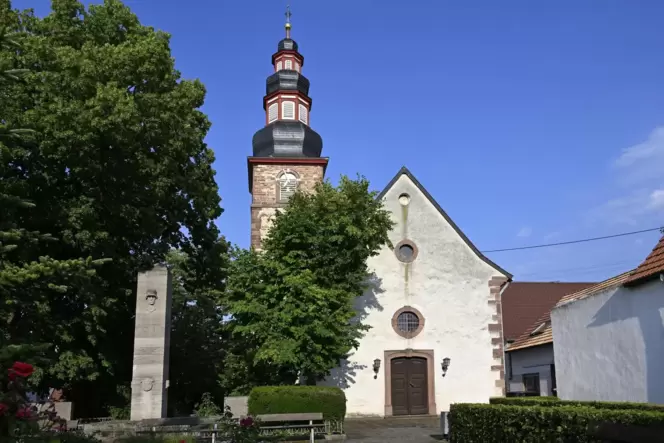 Die protestantische Kirche in Großniedesheim kann seit neun Jahren aufgrund von statischen Problemen nicht mehr genutzt werden.