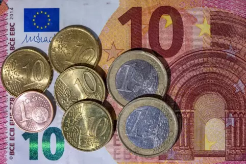 Der Mindestlohn wurde dieses Jahr auf 12 Euro und 41 Cent angehoben.