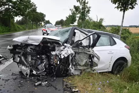 Ein Mensch wurde getötet, vier weitere verletzt. 