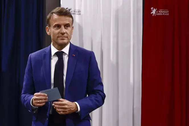 Emmanuel Macron (hier bei der Stimmabgabe am 30. Juni) hat bei der ersten Runde der Parlamentswahlen ein Debakel erlebt.