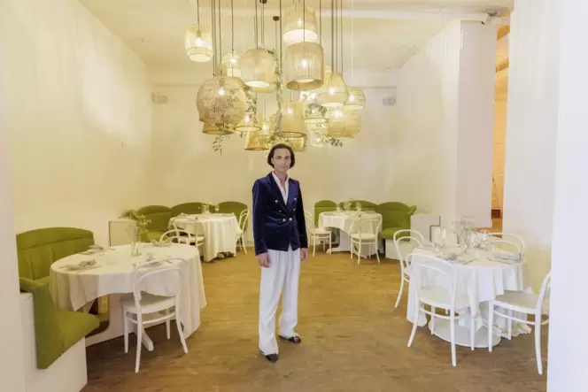 Das The Soul Restaurant in der Lutrina Straße bietet Platz für bis zu 70 Gäste an 13 Tischen. Die Küche ist europäisch, südameri