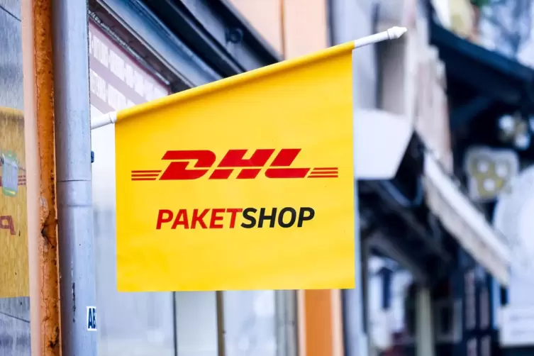 Im Paketshop können viele Dienstleistungen der DHL in Anspruch genommen werden. 