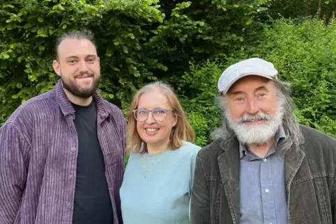 Ortsvorsteher Paul-Peter Götz (75, von rechts), seine Tochter Sandra Faß (56) und deren Sohn Philipp Faß (27) sind Teil der Frei