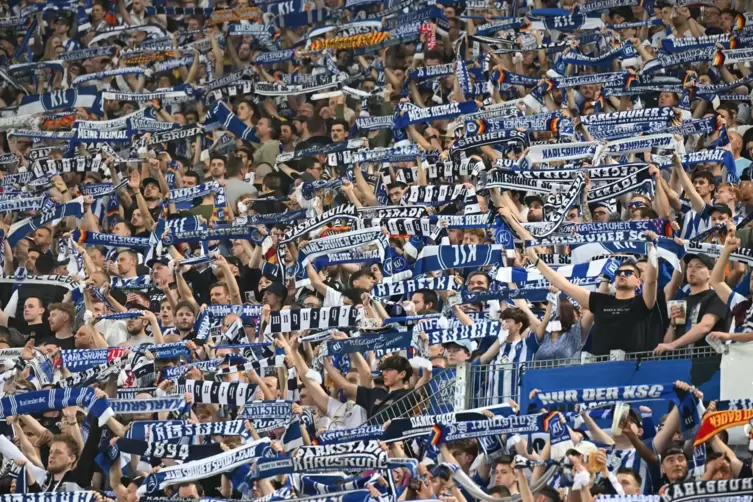 Fans des Karlsruher SC