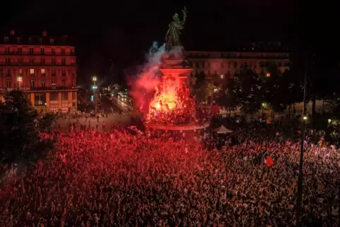 Demonstration auf dem auf dem Platz der Republik in Paris gegen den rechtsnationalen Rassemblement National. In den französische