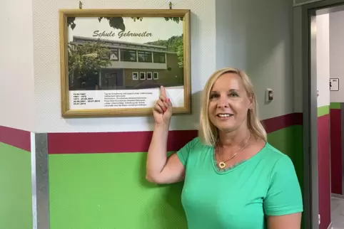 Der ehemalige Grundschul-Standort Gehrweiler bleibt in Imsweiler in guter Erinnerung: Schulleiterin Miriam Hoffmann unterrichtet