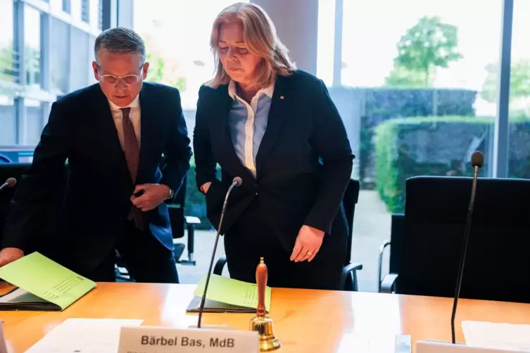 Untersuchungsausschuss befasst sich mit deutschem Atomausstieg