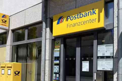 Die Zweibrücker Postbank schließt. 