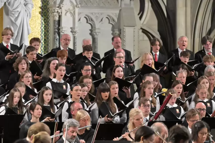 KathedralJugendChor und Domchor beim Musikfest.