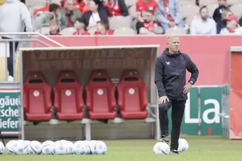 Markus Anfang feiert sein Ligadebüt als Cheftrainer am 4. August. 