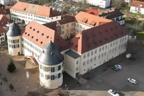 Wie harmonisch werden die nächsten fünf Jahre im Schloss und im gesamten Bad Bergzaberner Land wohl sein?