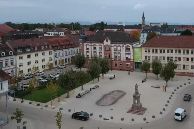 Der Sitz der Kreisverwaltung Germersheim.