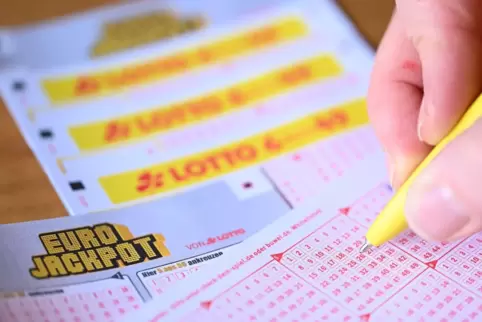 Im Eurojackpot liegen 120 Millionen Euro