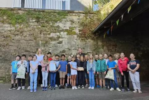 Die Wattenheimer Grundschüler. 