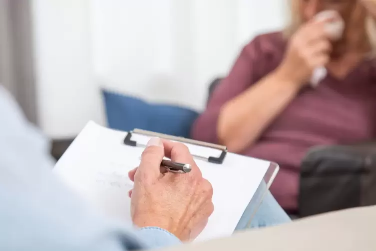 Bei psychischen Probleme gibt es Hilfsmöglichkeiten. 