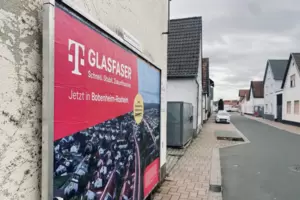 Während Deutsche Giganetz erst im Sommer in die Vermarktung einsteigen wollte, hatte die Telekom bereits im März um Kunden für G