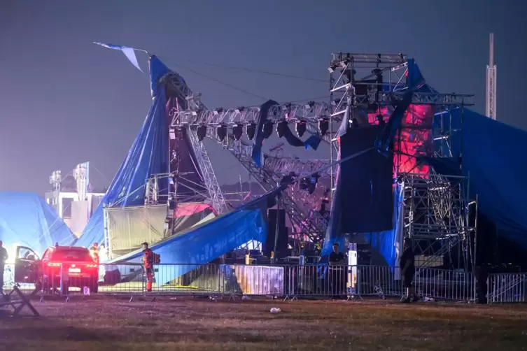 Unwetter bei Festival in der Slowakei