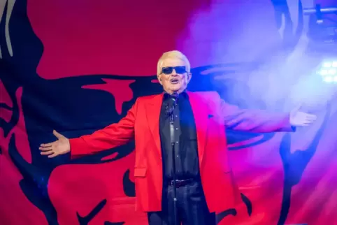 Der Mann, der sich sein ganzes Leben lang treu geblieben ist: Heino feiert noch im Alter bei seinen Auftritten große Erfolge. 