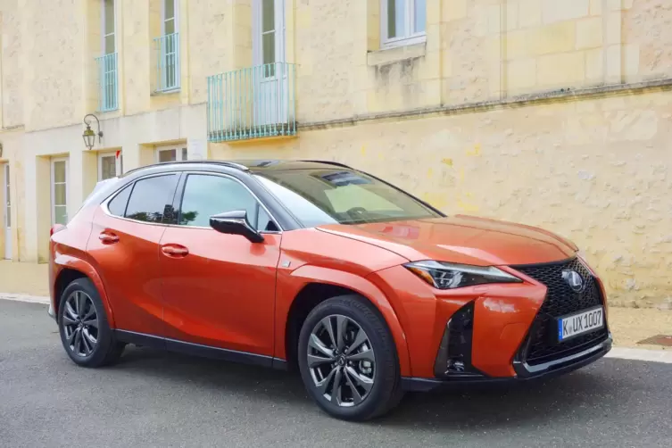 Schnittiges Äußeres: der Lexus UX. 