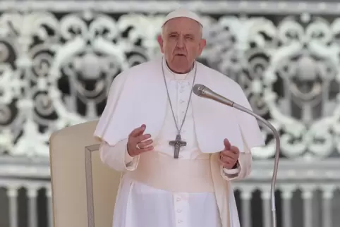 Papst Franziskus auf dem Petersplatz: Audienz auch für Speyerer geplant.