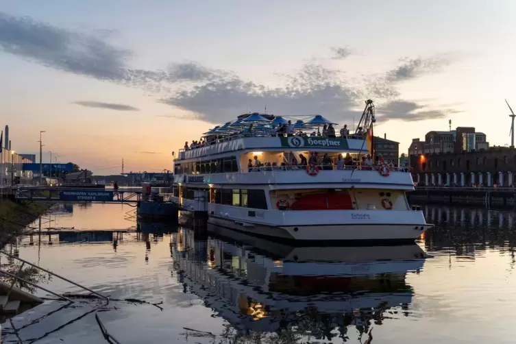 Schnell ausgebucht: Partys auf der MS Karlsruhe.