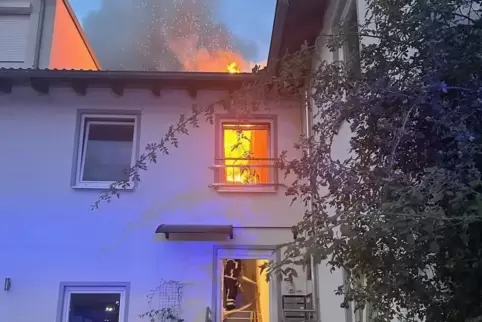 Dieses Haus in Landau brannte Anfang Juli. 