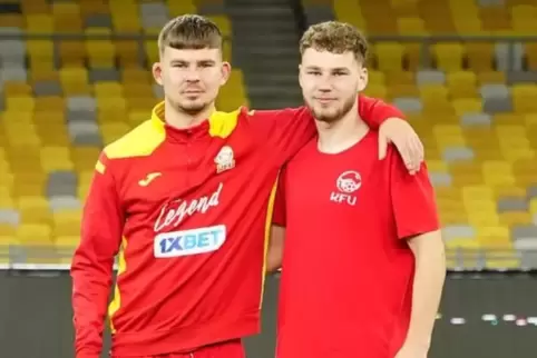 A-Nationalspieler von Kirgisistan: die Pirmasenser Brüder Kai (links) und Kimi Merk.