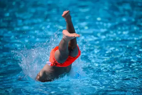 Abkühlung im Freibad