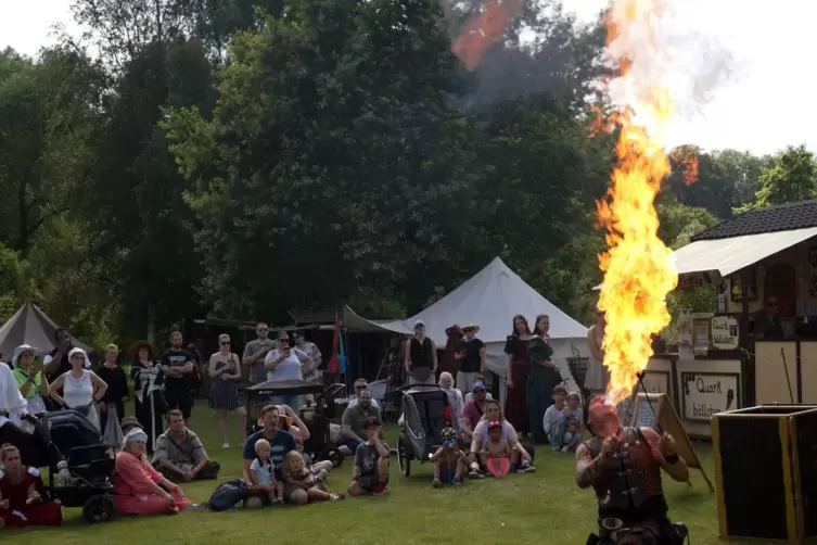 Feuer und Flamme: Bei der Show von Braxas A ging es heiß her. 