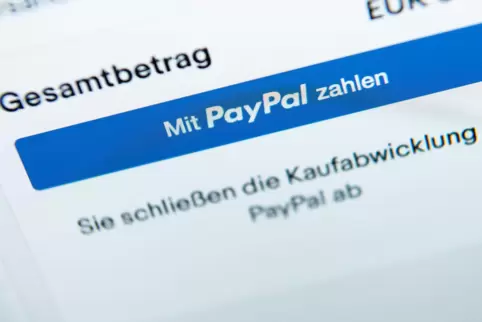 Häufig ergaunern Betrüger ihr Geld über Paypal. 