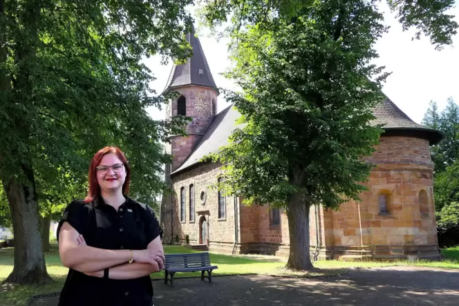 Pfarrerin Alessa Holighaus wird gemeinsam mit einigen Kollegen in der Spitalkirche in Vogelbach im September Paare trauen wie am