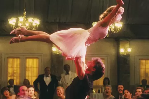 Erst probten Patrick Swayze und Jennifer Grey in der berühmten Finalszene von „Dirty Dancing“ zu einem Lionel-Richie-Track. Fieb