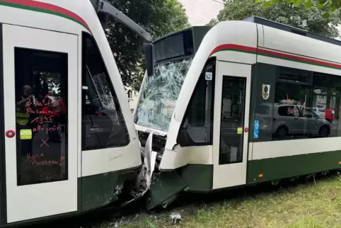 Zusammenstoß von Straßenbahnen in Augsburg